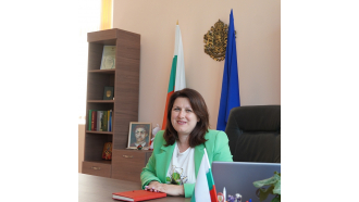 Кристина Сидорова подаде оставка като областен управител на Габрово, колегите й в страната масово напускат