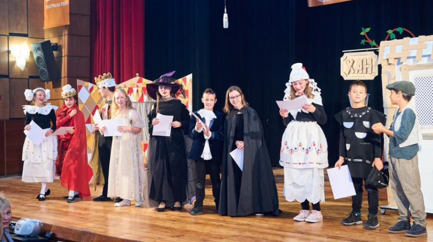 С бляскави спектакли и отлична актьорска игра приключи XII национален фестивал „Вълшебникът театър”