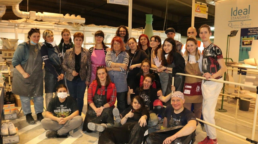 Студенти от Нов български университет отново са на творчески стаж в 