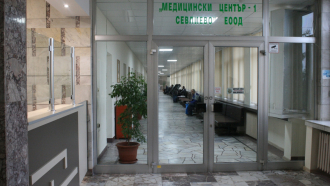 Четири медицински заведения в Севлиево вече са с обособени Ковид зони