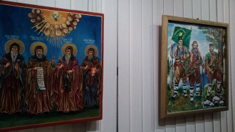 Петър Първанов и една изложба с икони на светци и...герои