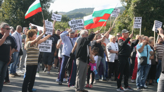 Граждански протест срещу безводието в Севлиево