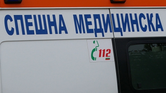 Жена от Севлиево изпадна от автомобил и почина на място