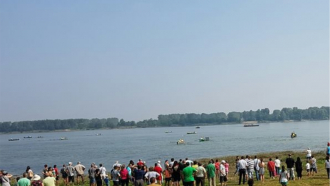 Две сестри от Севлиево преплуваха Дунав при Свищов