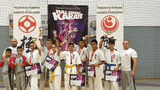 Седем медала за каратеките от Севлиево след Румъния оупън