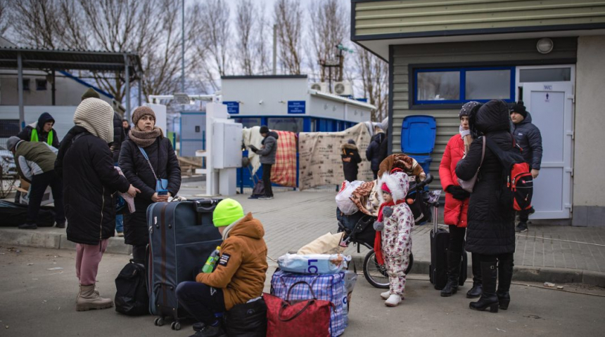 Вярно е, че най-голяма част от украинските бежанци се намират в Русия след началото на войната