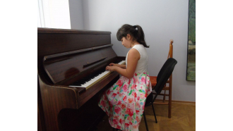 Децата от Школата по акордеон и пиано – с годишна продукция