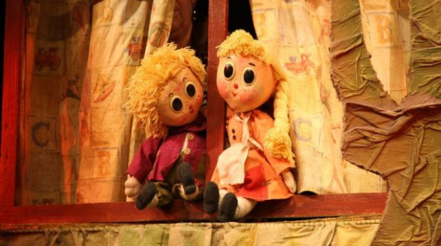 На куклен театър в Габрово - какво по-добро занимание във вече студените недели. Ето програмата за октомври