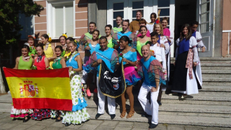 В Дамяново почерня от хора заради испанските танцьори