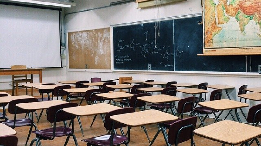Шест гимназии запазват статута си на училища с национално значен