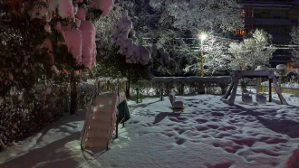 22 см нов сняг натрупа в Севлиево за една нощ