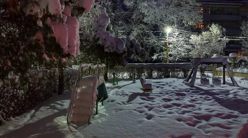 22 см нов сняг натрупа в Севлиево за една нощ
