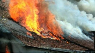 400 бали сено изгоряха в Петко Славейков