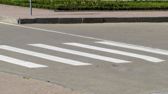 Депутатите "бетонираха" правата на пешеходеца на зебра