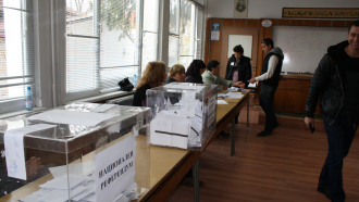 27% от избирателите в Севлиевско гласуваха до 13.00 часа