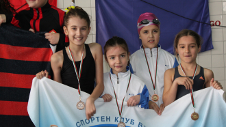 14 медала донесоха плувците от "Купата на Козлодуй"
