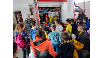 Малките полицаи бяха в Пожарната служба, показаха силен интерес към професията пожарникар
