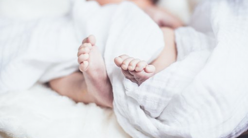 Роди се седмо бебе, с подкрепа на програмата за инвитро